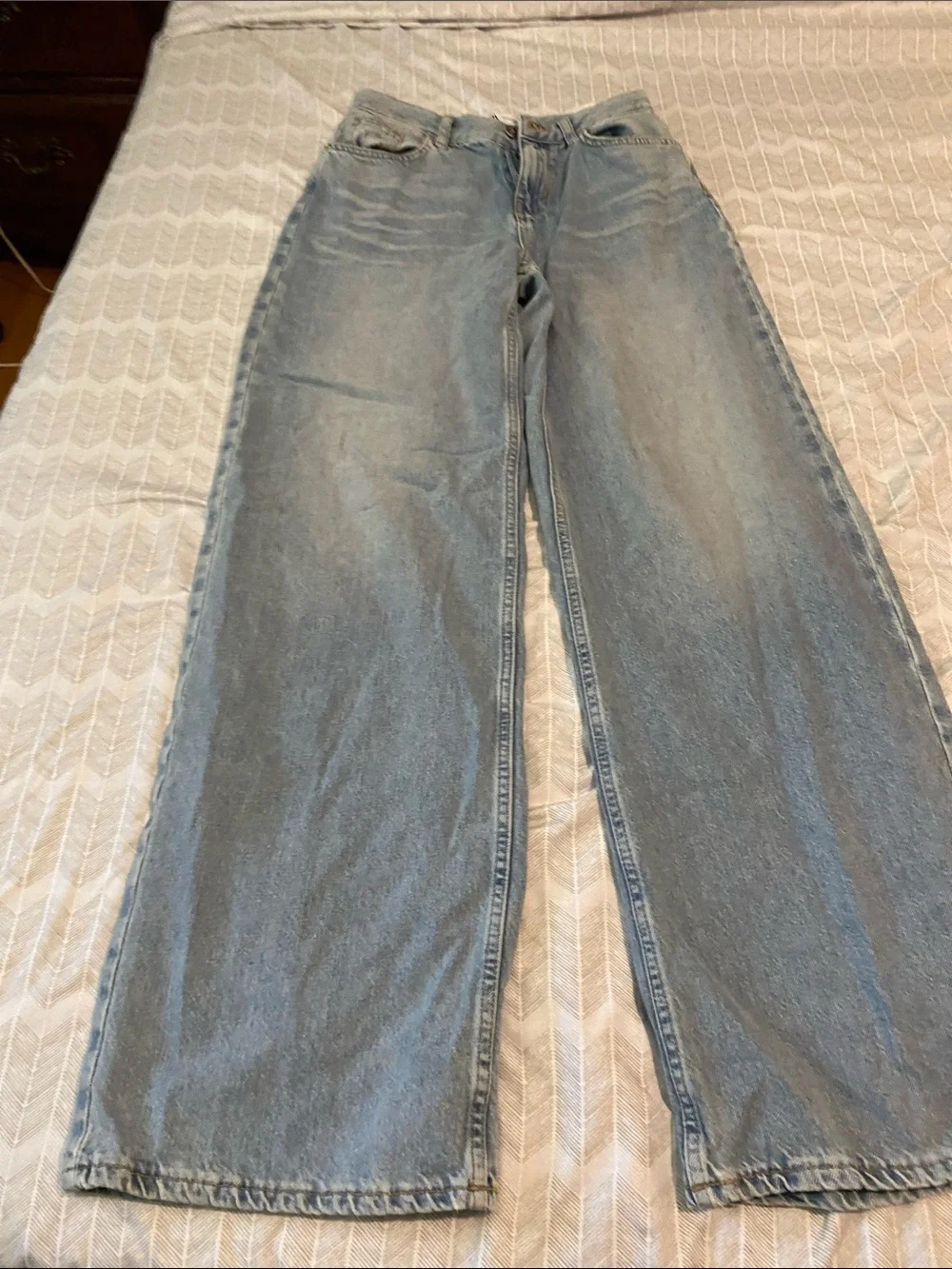 Zara Light Blue High-Waist Women’s Jeans - Picture 2 of 6